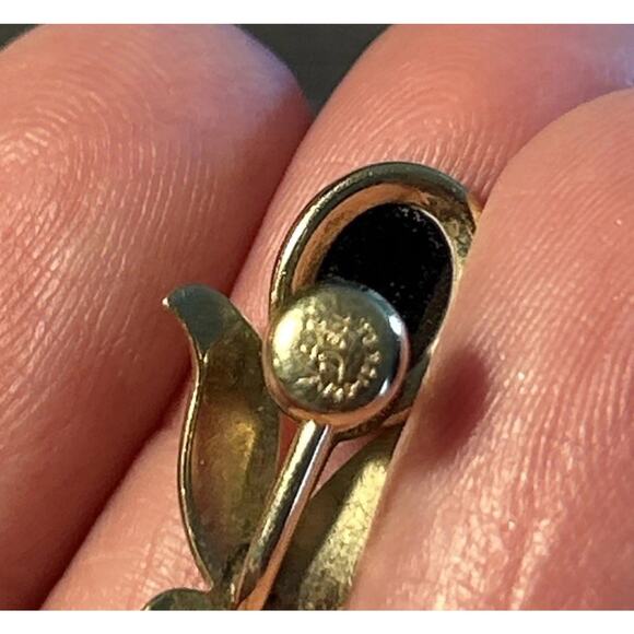 Van Dell 12 kt Gold Filled screw back vintage earrings - Picture 9 of 11